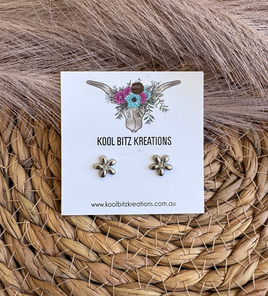 Silver Flower Earrings